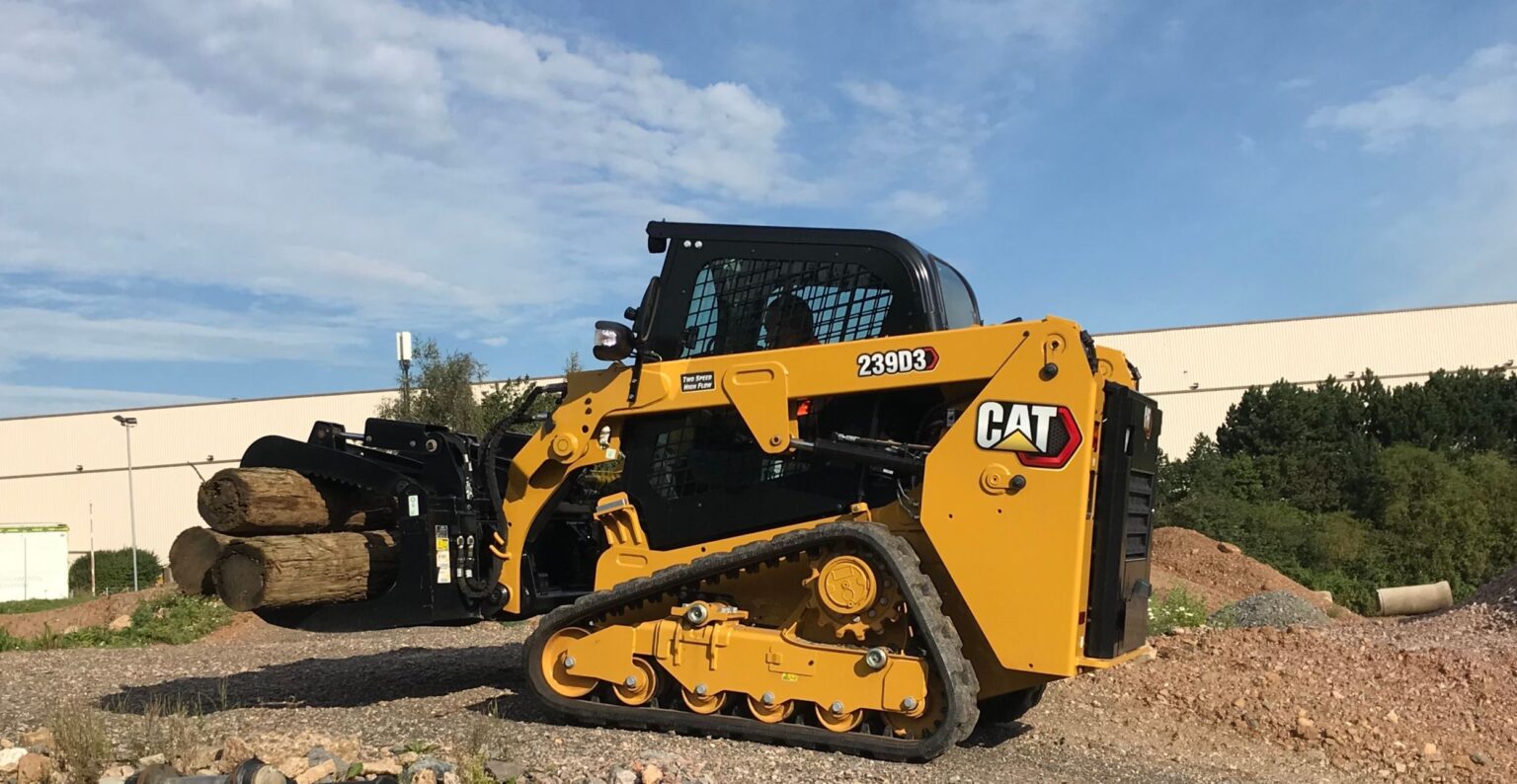 CAT Skid Steer