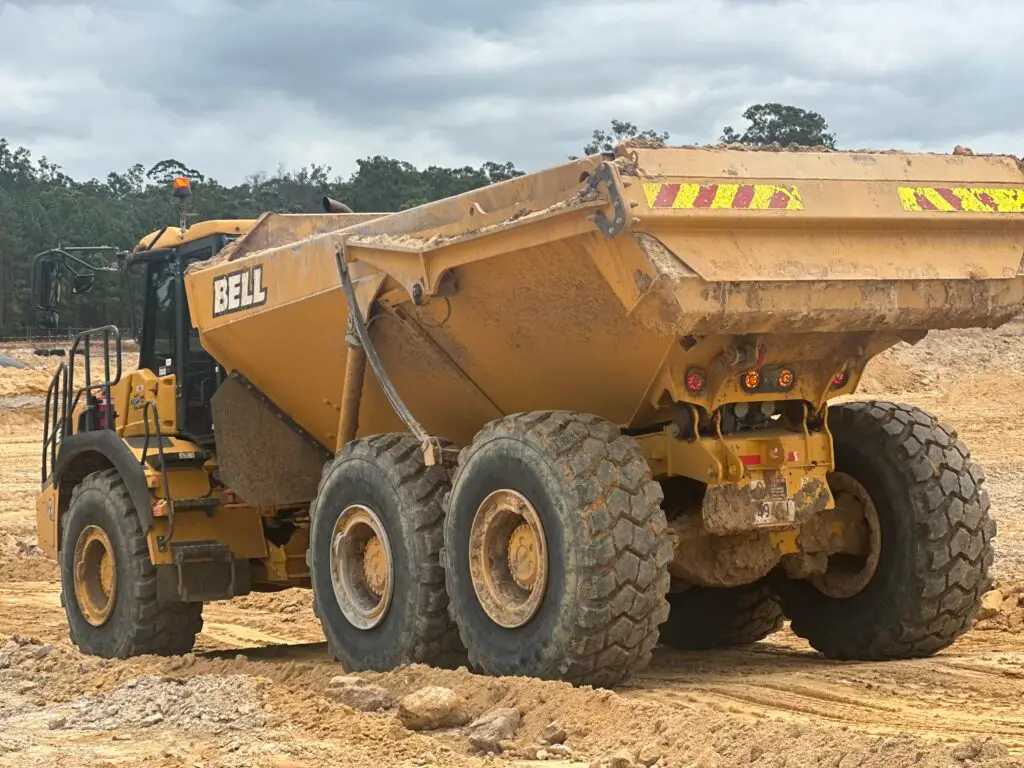 BELL 30E Dump Truck